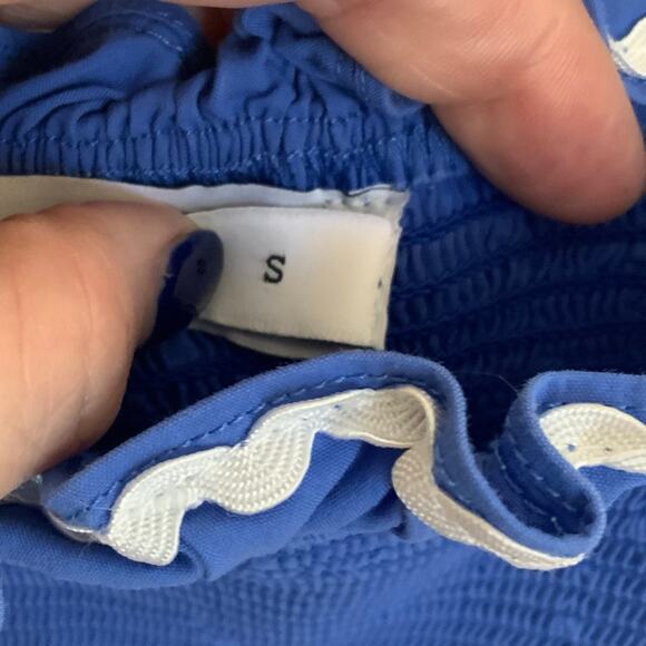 En Saison Smocked Sun Dress size small - Picture 6 of 9